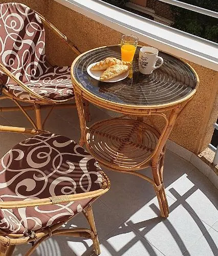 On The Beach In 公寓